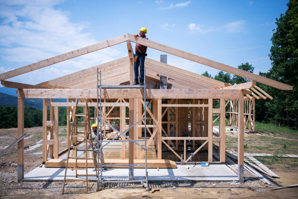 Best Roof Repair Services  in Westmere, NY